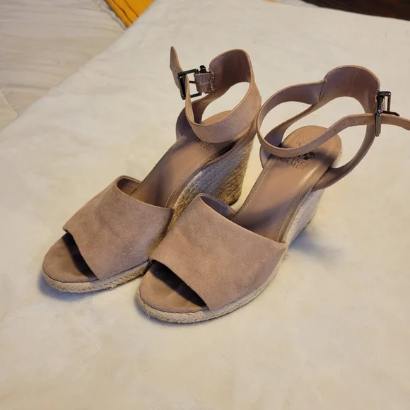 Vince Camuto Tan Wedge Sandals - Picture 2 of 7